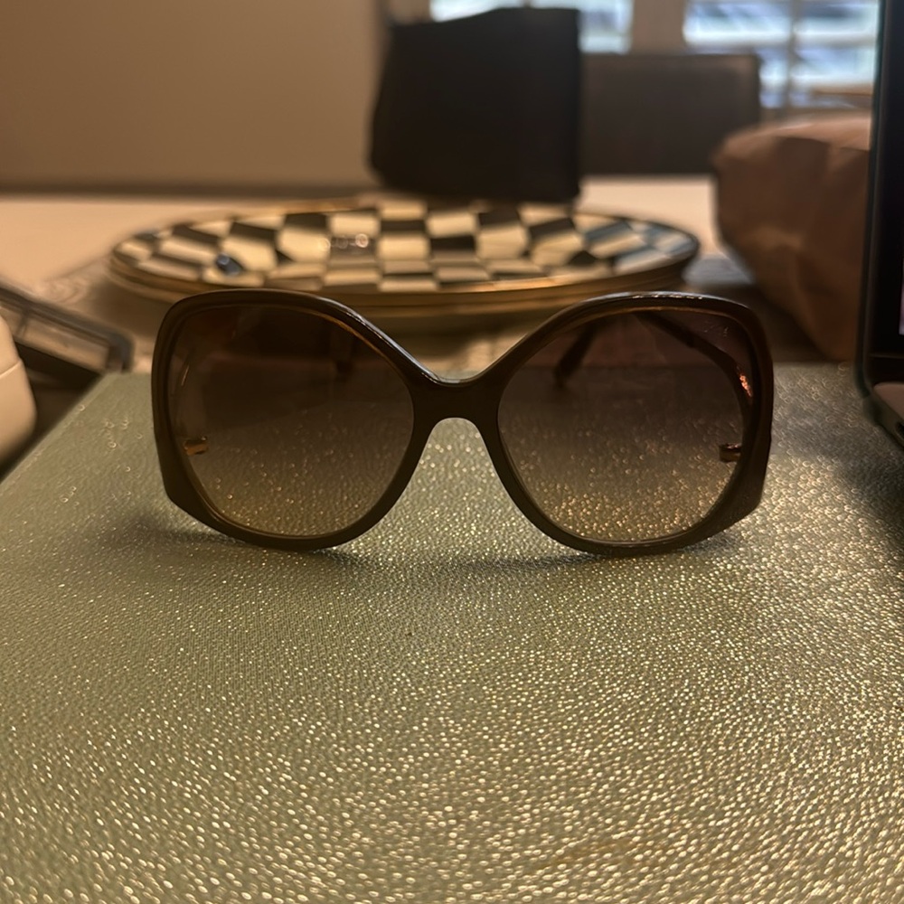 Chloé Sunglasses Wore once like New